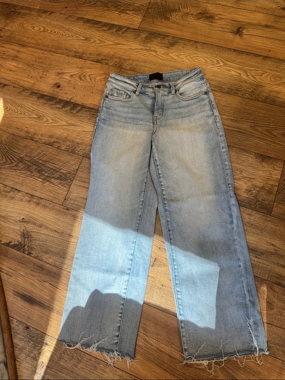 Women’s buckle black fit 23 wide leg jeans 27